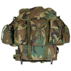 Turecký vojenský batoh woodland s rámem