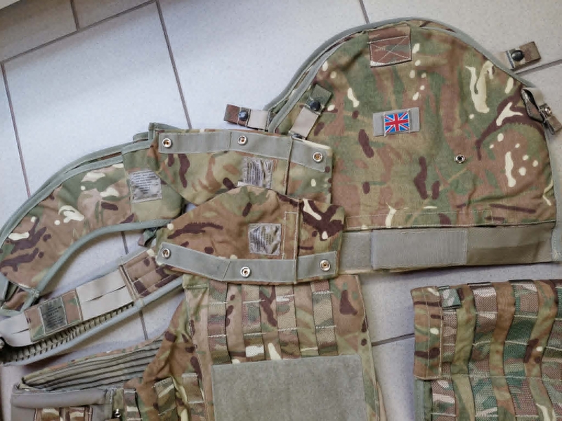 Ochranná britská vesta OSPREY Assault MTP multicam