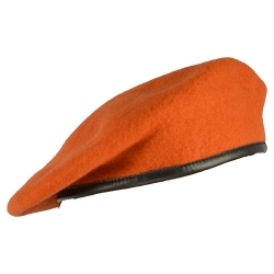 Oranžový baret AČR